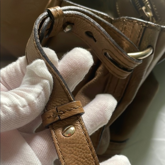 Chloe Elsie crossbody with Gold Accents - Picture 15 of 16